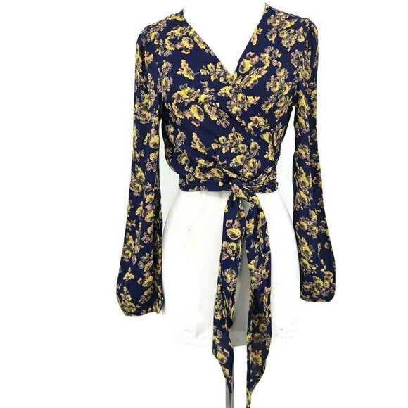 New Flynn Skye That's a Wrap Crop Top Twilight L - Picture 2 of 7